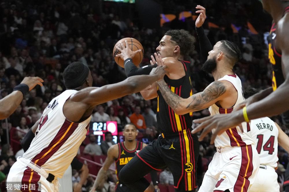 这位年轻的 这位年轻的