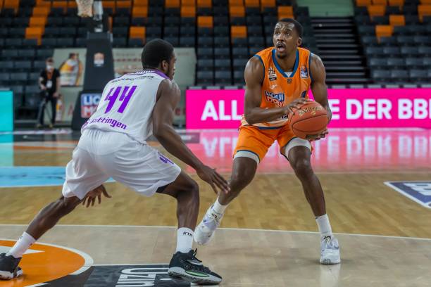 也为欧洲足 也为欧洲足