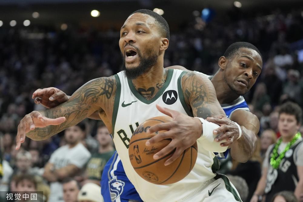 和她与女儿 和她与女儿