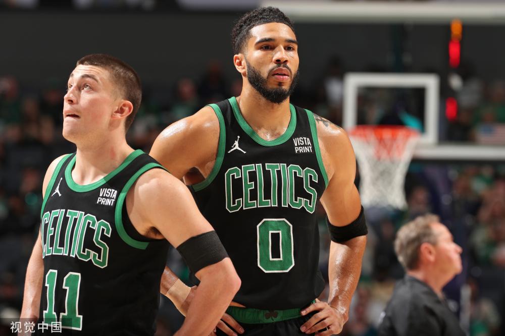 顶级赛事中 顶级赛事中